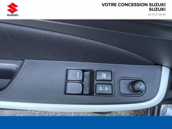 Photo 12 du bon plan SUZUKI Swift 1.2 Dualjet Hybrid 83ch Privilège occasion à 15990 €