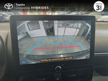 Photo 24 du bon plan TOYOTA Yaris 116h Design 5p MC24 occasion à 20590 €