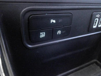 Photo 16 du bon plan FORD EcoSport 1.0 EcoBoost 125ch Titanium Business BVA6 occasion à 12490 €