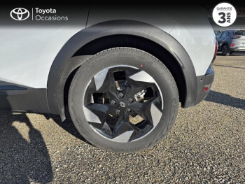 Photo 16 du bon plan RENAULT Captur 1.8 E-Tech full hybrid 160ch Techno - 25 occasion à 27990 €