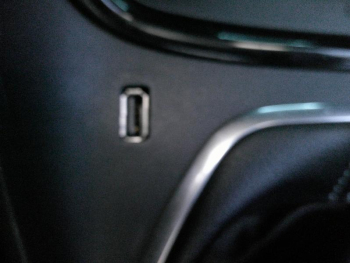 Photo 13 du bon plan FORD Puma 1.0 Flexifuel 125ch S&S mHEV Titanium occasion à 15901 €