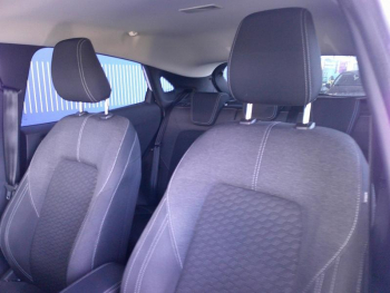 Photo 16 du bon plan FORD Puma 1.0 Flexifuel 125ch S&S mHEV Titanium occasion à 15901 €