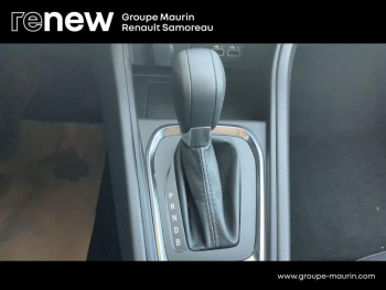 Photo 24 du bon plan RENAULT Captur 1.6 E-Tech hybride 145ch Evolution occasion à 18700 €