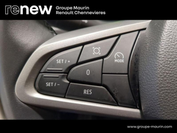 Photo 33 du bon plan DACIA Duster 1.6 hybrid 140ch Extreme occasion à 24999 €