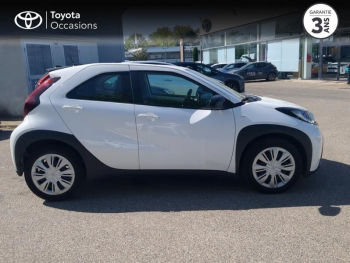 Photo 17 du bon plan TOYOTA Aygo X 1.0 VVT-i 72ch Dynamic occasion à 13590 €