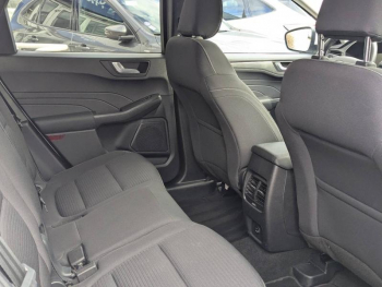 Photo 8 du bon plan FORD Kuga 2.5 Duratec 190ch FHEV E85 Titanium BVA occasion à 23490 €