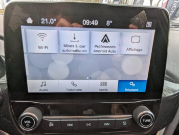 Photo 22 du bon plan FORD Fiesta 1.0 Flexifuel 95ch ST-Line 5p occasion à 15990 €