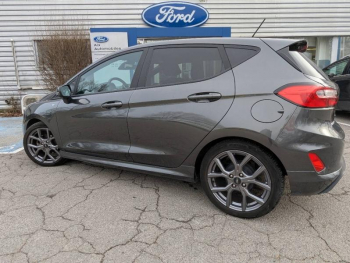 Photo 25 du bon plan FORD Fiesta 1.0 Flexifuel 95ch ST-Line 5p occasion à 15990 €