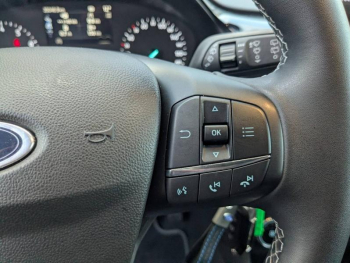 Photo 14 du bon plan FORD Fiesta 1.0 Flexifuel 95ch Titanium Business 5p occasion à 15490 €