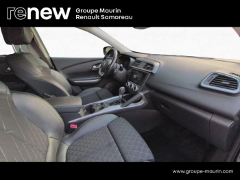 Photo 25 du bon plan RENAULT Kadjar 1.3 TCe 140ch FAP Intens EDC occasion à 17490 €