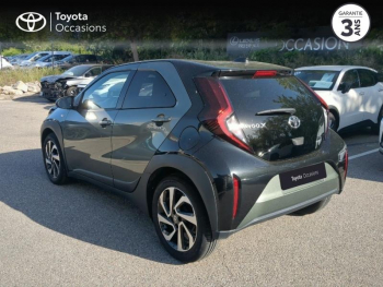 Photo 2 du bon plan TOYOTA Aygo X 1.0 VVT-i 72ch Design MY23 occasion à 14990 €