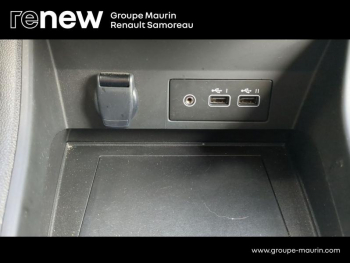 Photo 24 du bon plan RENAULT Captur 1.6 E-Tech hybride 145ch Evolution occasion à 17900 €