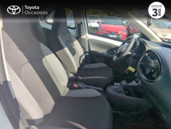 Photo 6 du bon plan TOYOTA Aygo X 1.0 VVT-i 72ch Dynamic S-CVT MY23 occasion à 15290 €