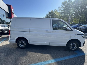 Photo 4 du bon plan VOLKSWAGEN Transporter Fg VUL 2.8T L1H1 2.0 TDI 150ch Business Plus DSG7 occasion à 27990 €