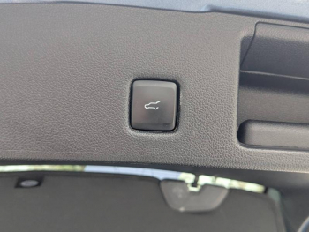 Photo 15 du bon plan FORD Kuga 2.5 Duratec 190ch FHEV E85 ST-Line X BVA occasion à 25989 €