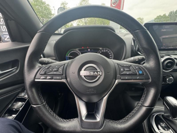 Photo 15 du bon plan NISSAN Juke 1.6 Hybrid 143ch Première Edition 2022.5 occasion à 21490 €