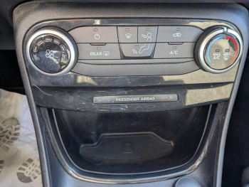 Photo 16 du bon plan FORD Puma 1.0 Flexifuel 125ch S&S mHEV Titanium occasion à 16490 €