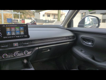 Photo 31 du bon plan HONDA ZR-V 2.0 i-MMD 184ch e:HEV Executive occasion à 33900 €