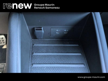 Photo 13 du bon plan RENAULT SYMBIOZ 1.6 E-Tech full hybrid 145ch esprit Alpine occasion à 26500 €