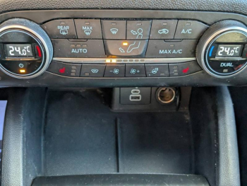 Photo 20 du bon plan FORD Focus 1.0 Flexifuel mHEV 125ch ST-Line Design occasion à 17689 €