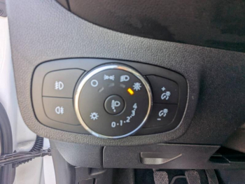 Photo 13 du bon plan FORD Fiesta 1.0 Flexifuel 95ch  Titanium X 5p occasion à 15990 €