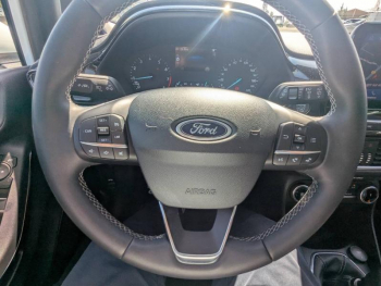 Photo 15 du bon plan FORD Fiesta 1.0 Flexifuel 95ch  Titanium X 5p occasion à 15990 €