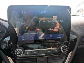 Photo 16 du bon plan FORD Fiesta 1.0 Flexifuel 95ch  Titanium X 5p occasion à 15990 €