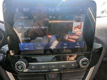 Photo 17 du bon plan FORD Fiesta 1.0 Flexifuel 95ch  Titanium X 5p occasion à 15990 €