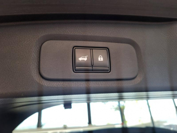 Photo 20 du bon plan NISSAN Qashqai e-POWER 190ch Tekna occasion à 26490 €