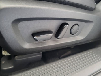 Photo 21 du bon plan NISSAN Qashqai e-POWER 190ch Tekna occasion à 26490 €