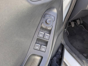 Photo 7 du bon plan FORD Puma 1.0 Flexifuel 125ch S&S mHEV Titanium X occasion à 17389 €