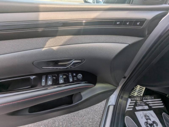 Photo 12 du bon plan HYUNDAI Tucson 1.6 T-GDi 230ch Hybrid N Line Executive BVA6 occasion à 30690 €