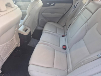 Photo 6 du bon plan VOLVO XC60 T6 AWD 253 + 87ch Inscription Luxe Geartronic occasion à 39800 €