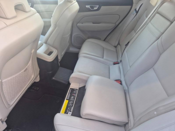 Photo 20 du bon plan VOLVO XC60 T6 AWD 253 + 87ch Inscription Luxe Geartronic occasion à 39800 €
