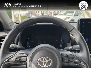 Photo 13 du bon plan TOYOTA Yaris 116h Design 5p MC24 occasion à 20590 €