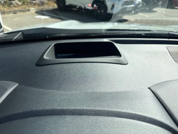 Photo 16 du bon plan TOYOTA Yaris Cross 116h GR Sport MY22 occasion à 23590 €