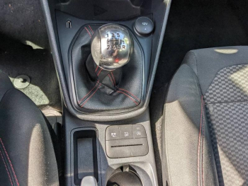 Photo 8 du bon plan FORD Fiesta 1.0 EcoBoost 95ch ST-Line X 5p occasion à 11890 €