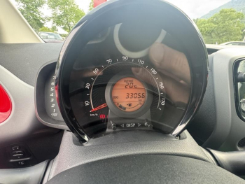 Photo 18 du bon plan TOYOTA Aygo 1.0 VVT-i 72ch x-play 5p MY20 occasion à 10690 €