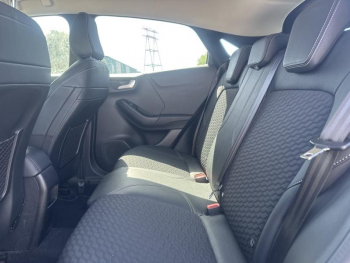 Photo 11 du bon plan FORD Puma 1.0 Flexifuel 125ch S&S mHEV Titanium X occasion à 18490 €