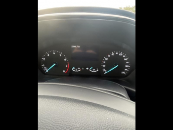 Photo 17 du bon plan FORD Puma 1.0 Flexifuel 125ch S&S mHEV Titanium occasion à 19290 €