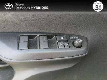 Photo 20 du bon plan TOYOTA Yaris Cross 116h Design MY22 occasion à 22500 €
