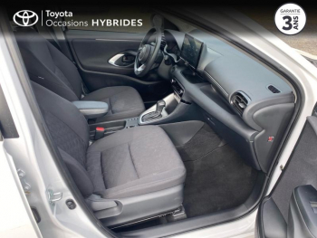 Photo 6 du bon plan TOYOTA Yaris 116h Dynamic 5p MC24 occasion à 19490 €
