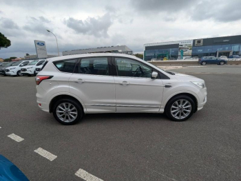 Photo 8 du bon plan FORD Kuga 2.0 TDCi 150ch Stop&Start Vignale 4x2 Euro6.2 occasion à 18970 €