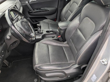 Photo 10 du bon plan KIA Sportage 1.7 CRDi 115ch ISG GT Line Pack Premium 4x2 occasion à 15890 €