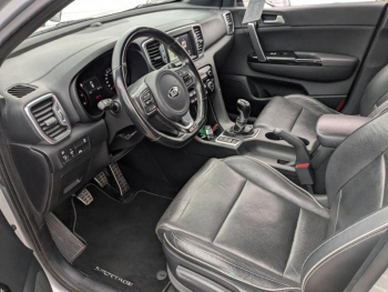 Photo 19 du bon plan KIA Sportage 1.7 CRDi 115ch ISG GT Line Pack Premium 4x2 occasion à 15890 €