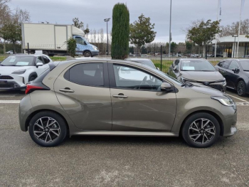 Photo 8 du bon plan TOYOTA Yaris 116h Design 5p MY22 occasion à 19990 €