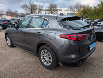 Photo 3 du bon plan ALFA ROMEO Stelvio 2.2 Diesel 150ch Super AT8 occasion à 14980 €