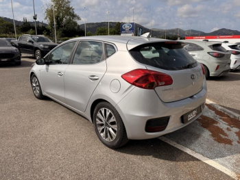 Photo 7 du bon plan KIA Cee'd 1.0 T-GDi 120ch ISG Active occasion à 10890 €