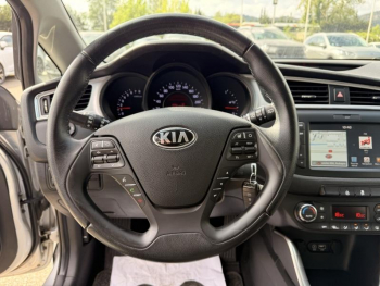 Photo 13 du bon plan KIA Cee'd 1.0 T-GDi 120ch ISG Active occasion à 10890 €