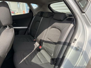 Photo 23 du bon plan KIA Cee'd 1.0 T-GDi 120ch ISG Active occasion à 10890 €